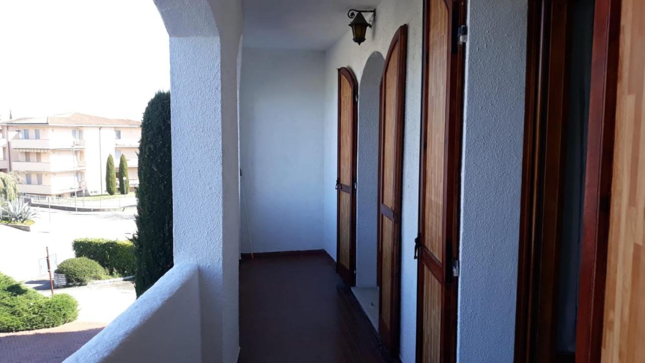 Mattia'S House On Garda Lake Peschiera del Garda Exteriör bild